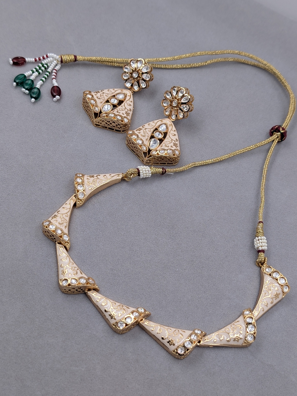 Gold-Tone Floral Kundan Necklace Set - Women Jewelry